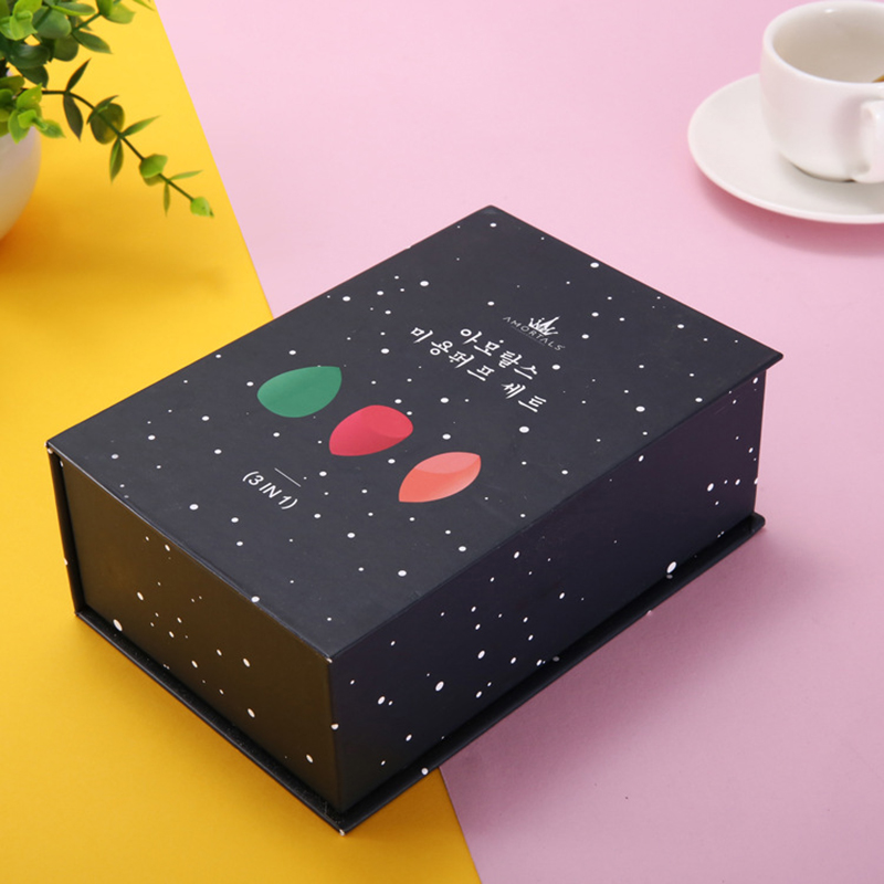 Testreszabott Tiandi borító kozmetikai ajándékdoboz összecsukható fehér kártya színű doboznégyzet alakú flip box ajándékcsomagolás
